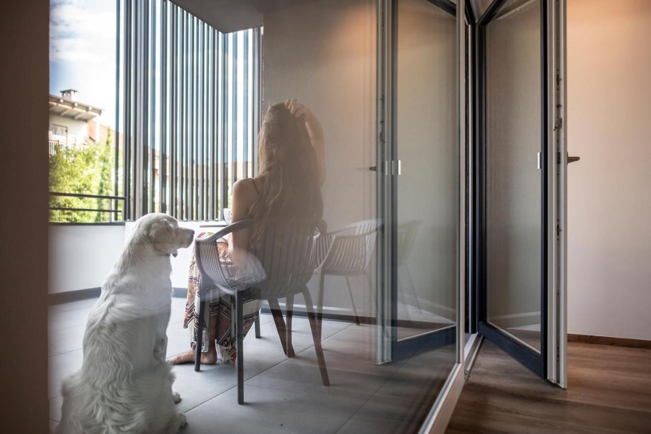 Sambucus Apartments -Premium Apartments For You And Your Dog Лана Екстериор снимка